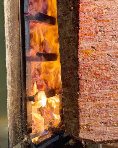 Odun Ateşinde Döner